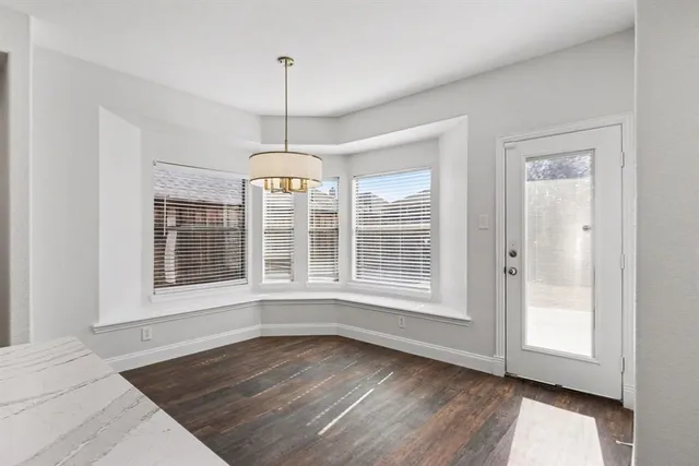 $599,000 | 411 Sodbury Court, Roanoke, TX 76262