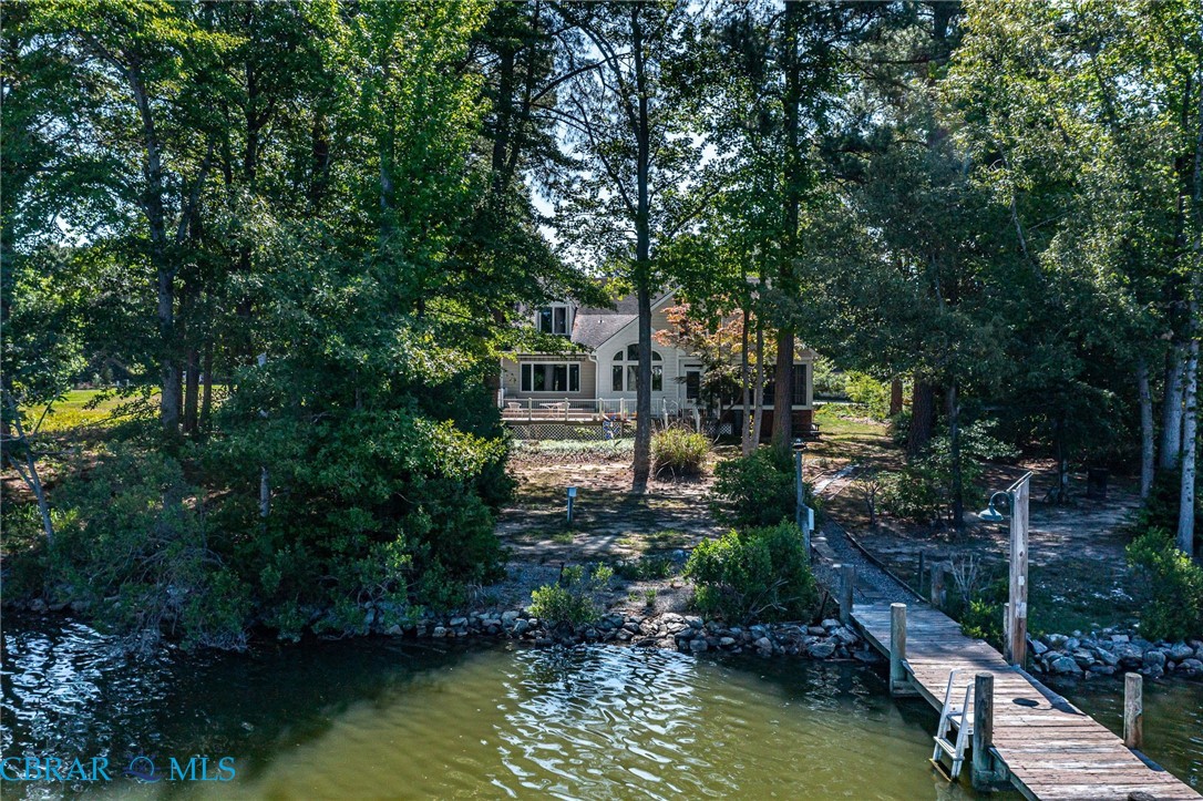 75 Lagrange Avenue Kilmarnock, VA 22482 - Photo 1 of 93