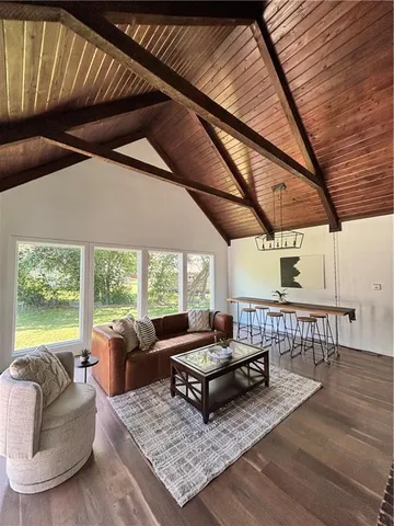 $330,000 | 1702 Countryside Drive, Pittsburg, KS 66762