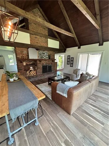 $330,000 | 1702 Countryside Drive, Pittsburg, KS 66762