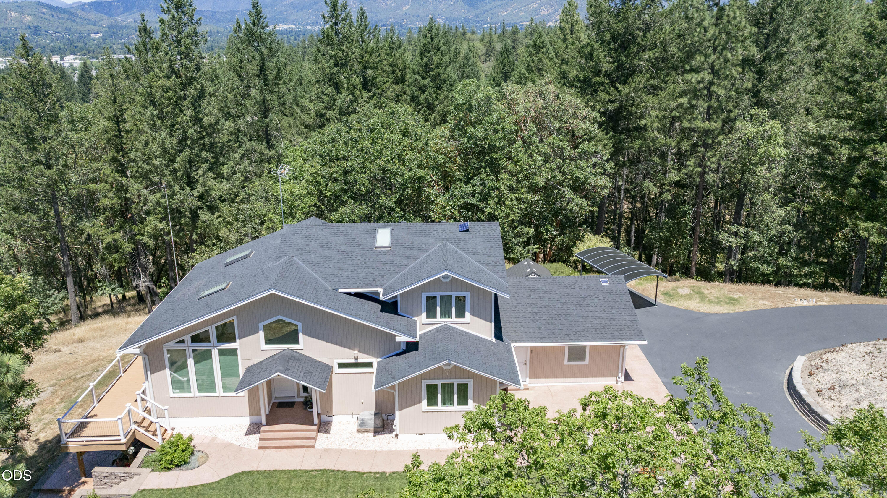 712 Colleen Court Grants Pass, OR 97527 - Photo 61 of 67