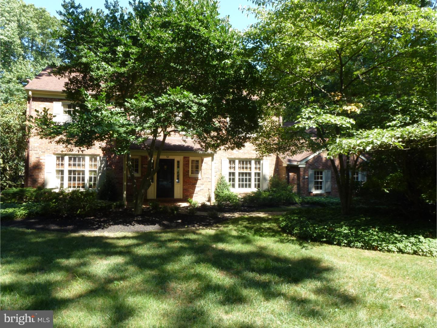 39 Northwoods Road Wayne, PA 19087 - Photo 2 of 24