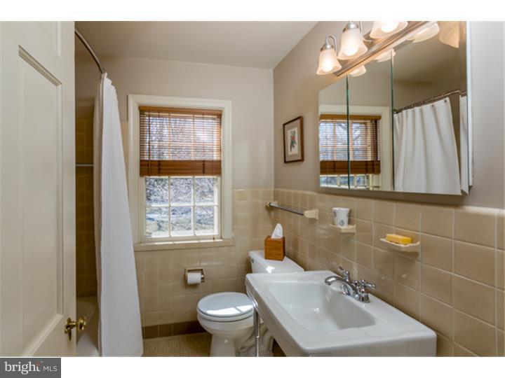 39 Northwoods Road Wayne, PA 19087 - Photo 16 of 24
