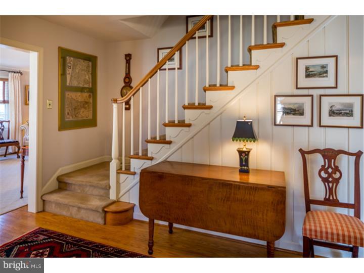 39 Northwoods Road Wayne, PA 19087 - Photo 3 of 24