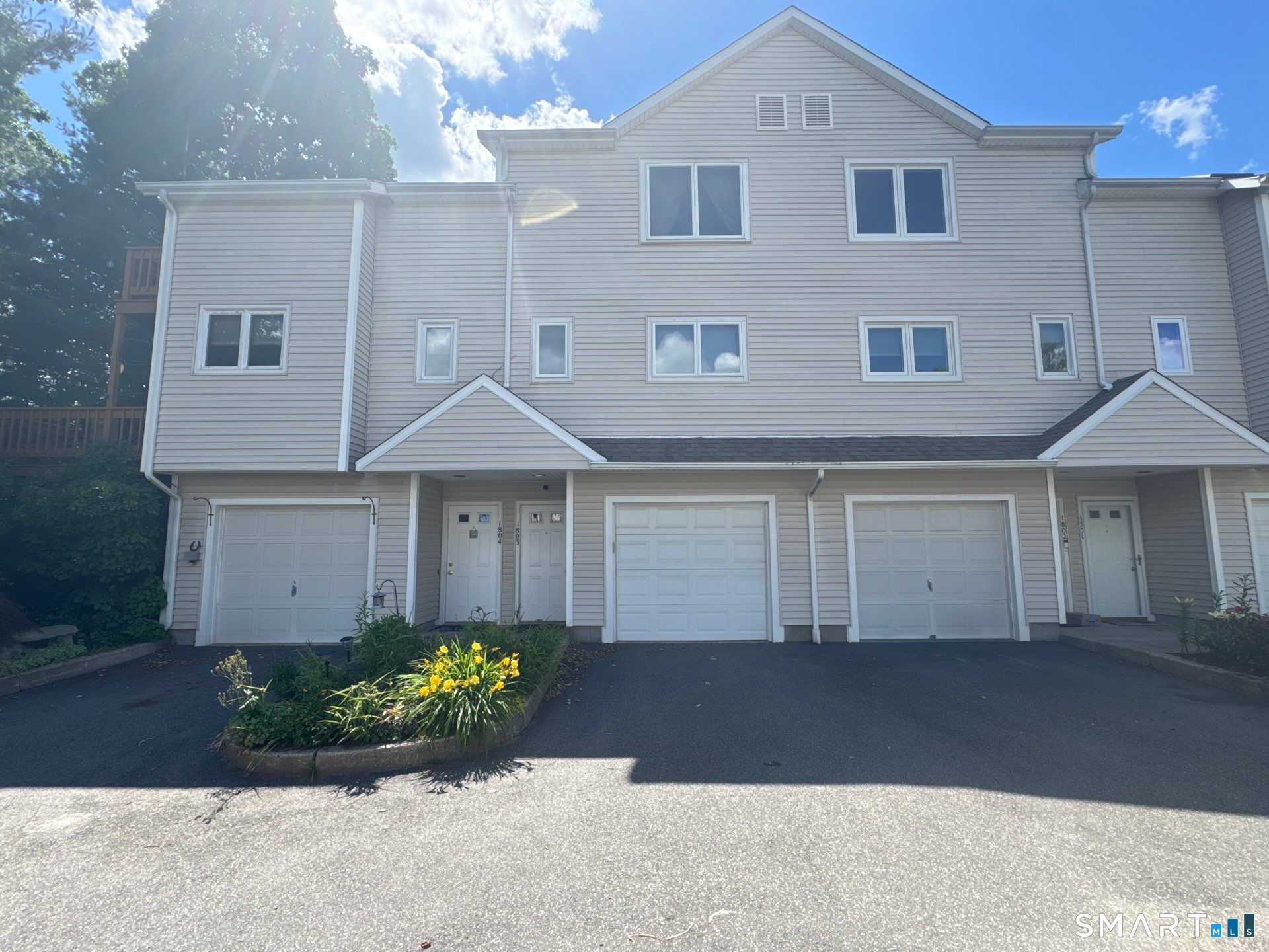 158 Paddock Avenue, Unit 1803 Meriden, CT 06450 - Photo 1 of 26