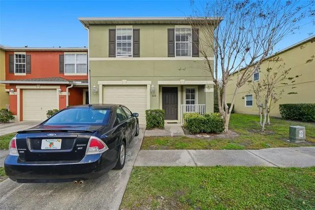 $240,000 | 668 Cresting Oak Circle, Unit 43, Orlando, FL 32824
