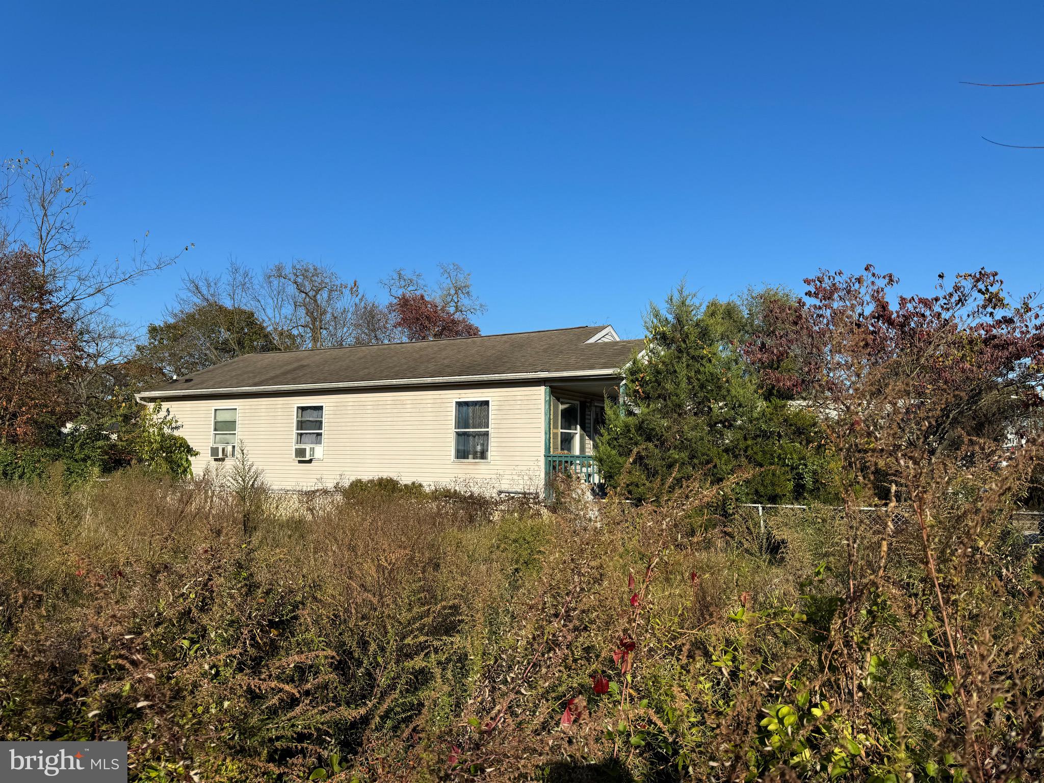 293 Holeman Street Mount Holly, NJ 08060 - Photo 2 of 5