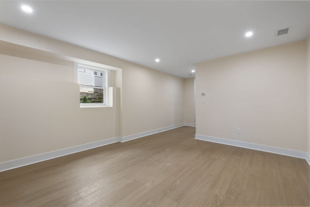 123 Nottinghill Road Boston, MA 02135 - Photo 26 of 29