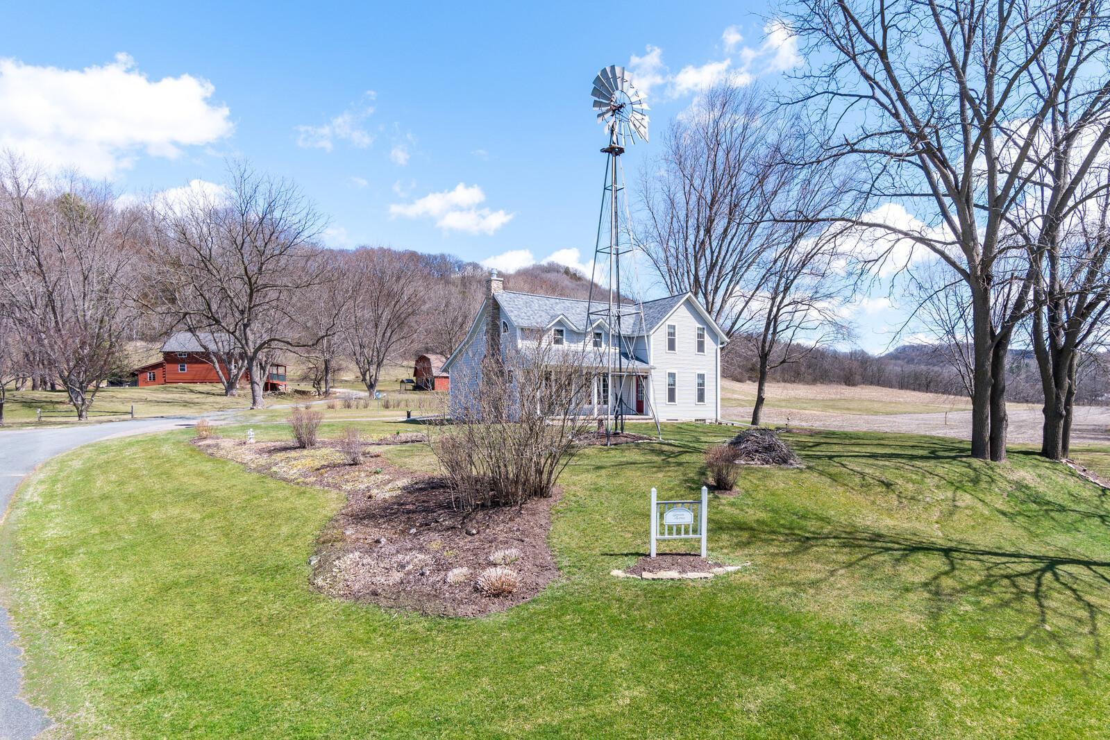 N6722 L Nelson Road Holmen, WI 54636 - Photo 1 of 1 Gallery Image 1