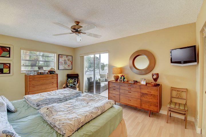752 Normandy P Delray Beach Delray Beach, FL 33484 - Photo 15 of 27 Bedroom
