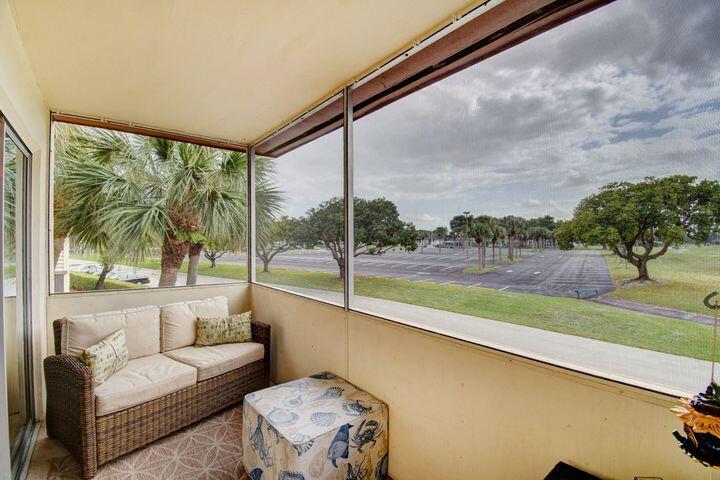 752 Normandy P Delray Beach Delray Beach, FL 33484 - Photo 18 of 27 Balcony