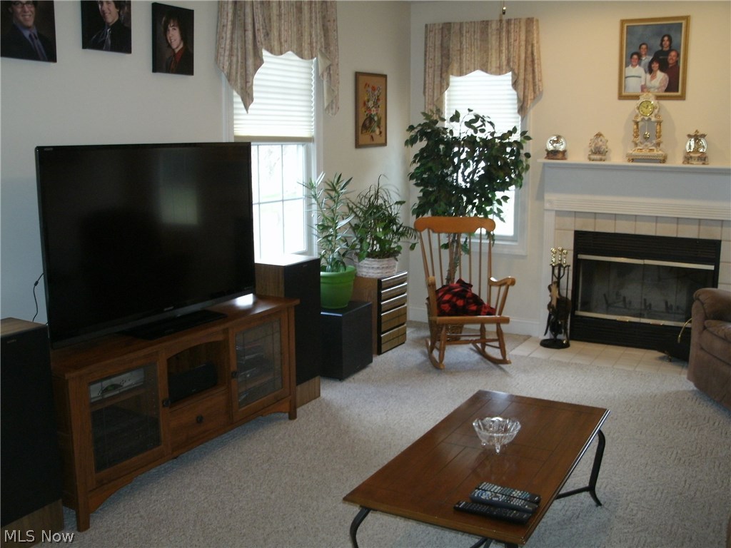 9020 Yoder Road Wadsworth, OH 44281 - Photo 7 of 24