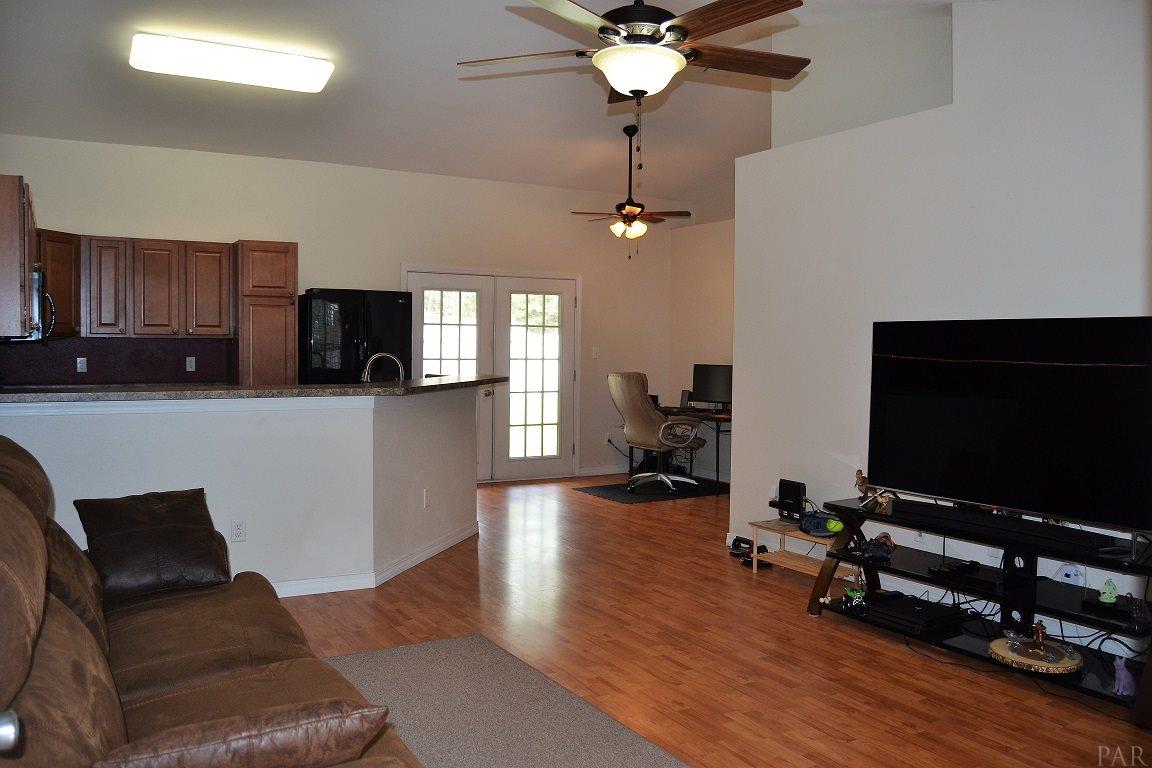 6502 Warren Road Milton, FL 32583 - Photo 2 of 29 Gallery Image 2
