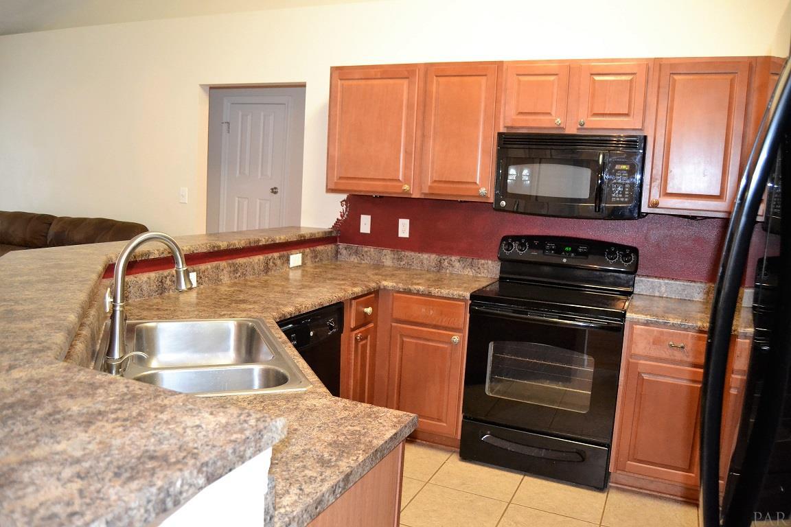 6502 Warren Road Milton, FL 32583 - Photo 9 of 29 Gallery Image 9