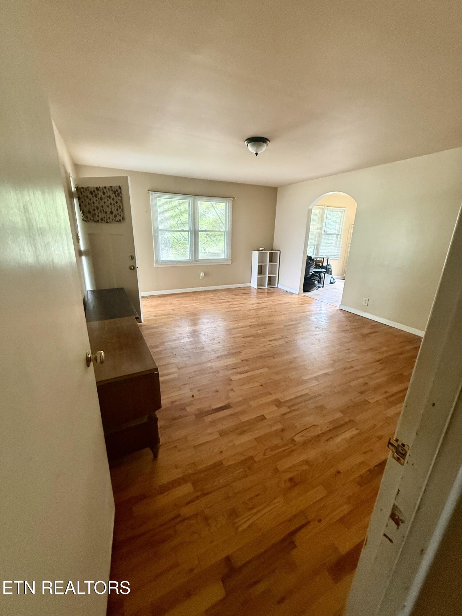 231 Airport Road Oliver Springs, TN 37840 - Photo 3 of 13 Gallery Image 3