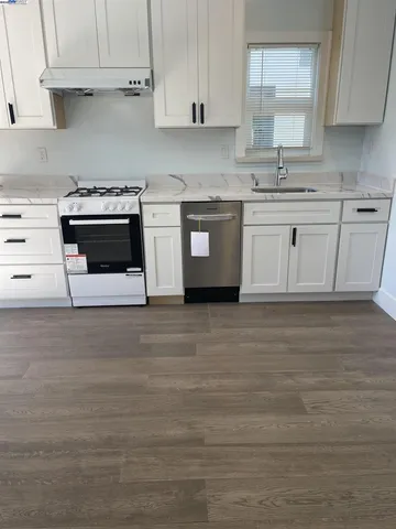 $2,200 | 1251 Burnett Street, Berkeley, CA 94702