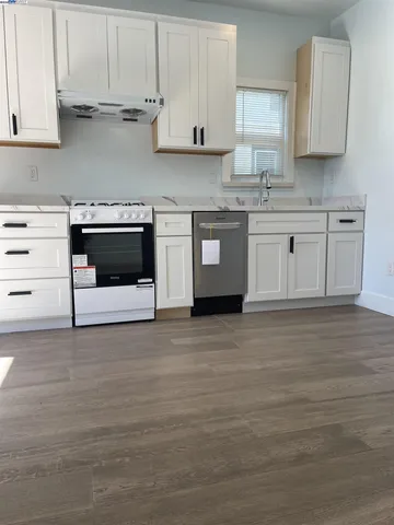 $2,200 | 1251 Burnett Street, Berkeley, CA 94702