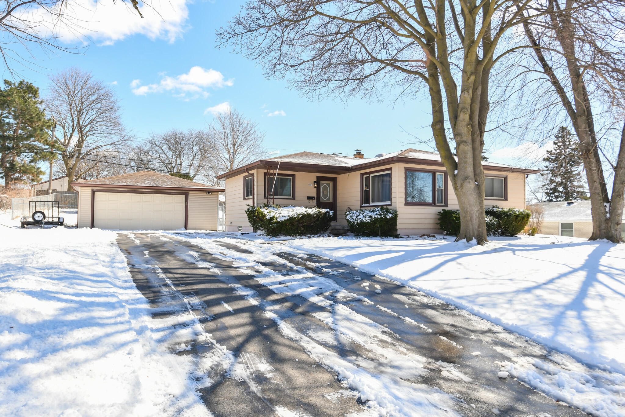 703 Perry Avenue Mount Pleasant, WI 53406 - Photo 22 of 23 HEN_ (1)