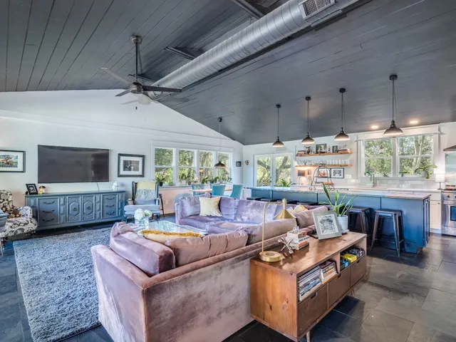 $1,950,000 | 11309 Zyle Lane, Austin, TX 78737