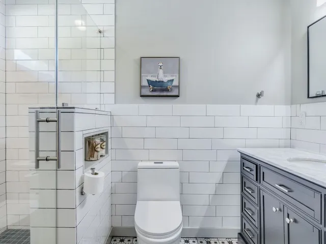 $1,950,000 | 11309 Zyle Lane, Austin, TX 78737