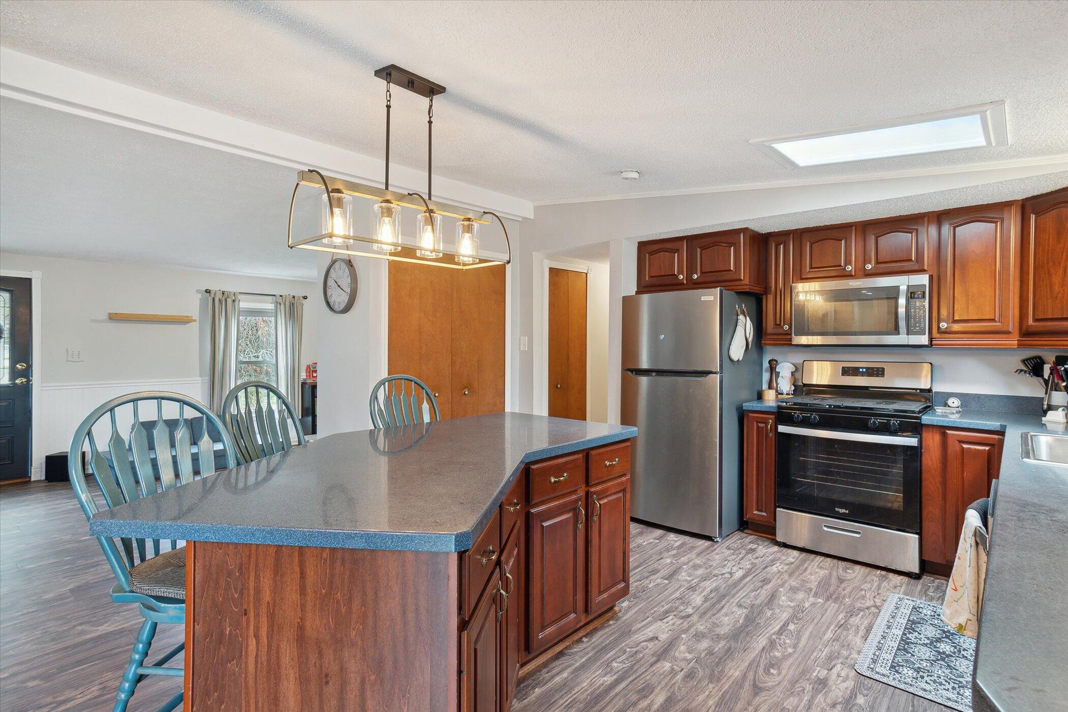 1493 Mason Road Howell, MI 48843 - Photo 12 of 29 13-1493-Mason-Rd-Howell-MI-48843-WindowS