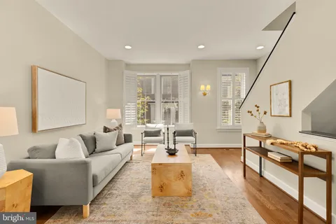 $774,900 | 3351 Kemper Road, Arlington, VA 22206