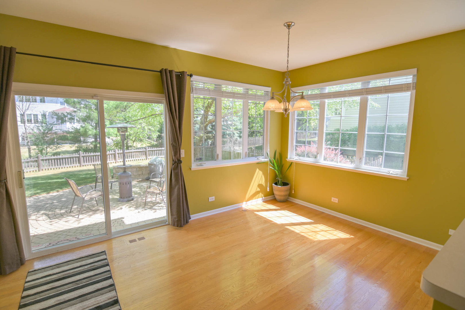 6110 Murifield Drive Gurnee, IL 60031 - Photo 12 of 45