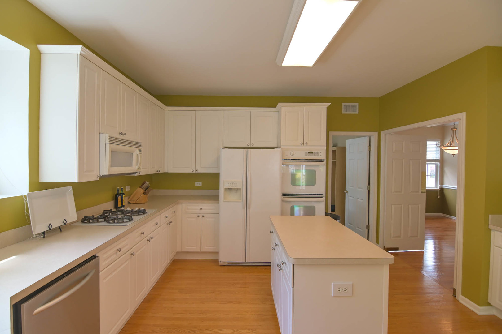 6110 Murifield Drive Gurnee, IL 60031 - Photo 9 of 45