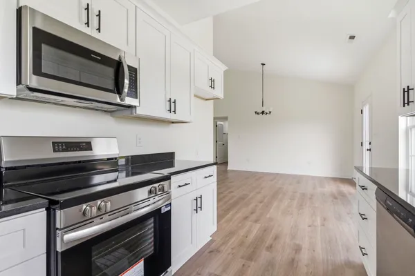 $299,900 | 1503 State Rd S-26-142, Green Sea, SC 29545