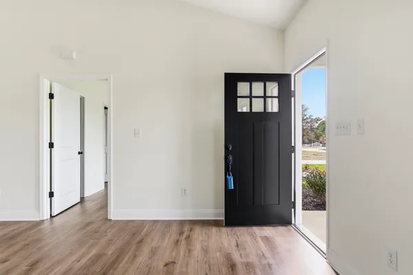 $299,900 | 1503 State Rd S-26-142, Green Sea, SC 29545