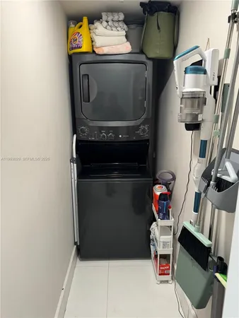 $3,550 | 170 Southeast 14th Street, Unit 2208, Miami, FL 33131