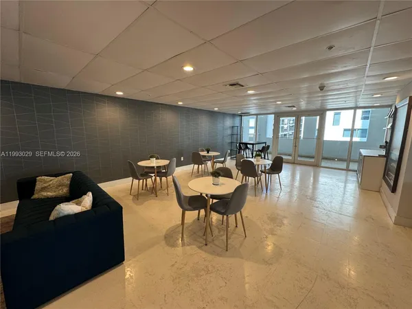 $3,550 | 170 Southeast 14th Street, Unit 2208, Miami, FL 33131