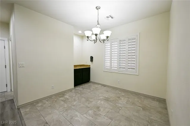 $495,000 | 10556 Laurelwood Lake Avenue, Las Vegas, NV 89166