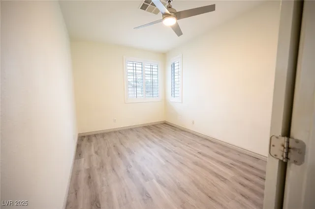 $495,000 | 10556 Laurelwood Lake Avenue, Las Vegas, NV 89166