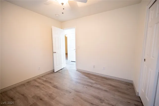 $495,000 | 10556 Laurelwood Lake Avenue, Las Vegas, NV 89166