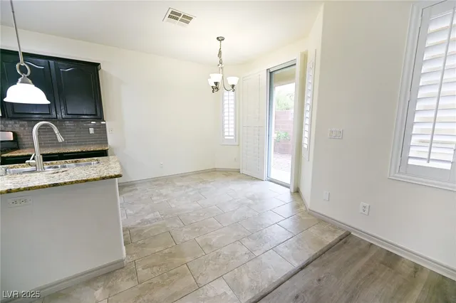 $495,000 | 10556 Laurelwood Lake Avenue, Las Vegas, NV 89166