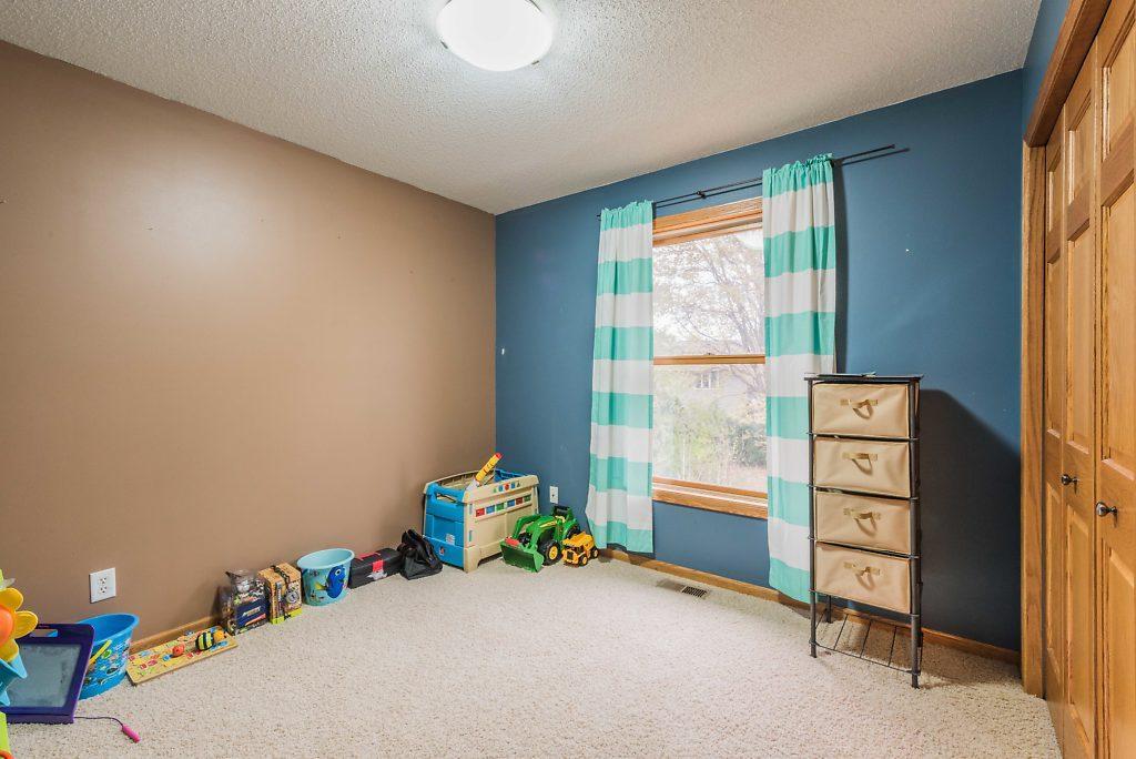 112 Lookout Point Buffalo, MN 55313 - Photo 17 of 37 Gallery Image 17