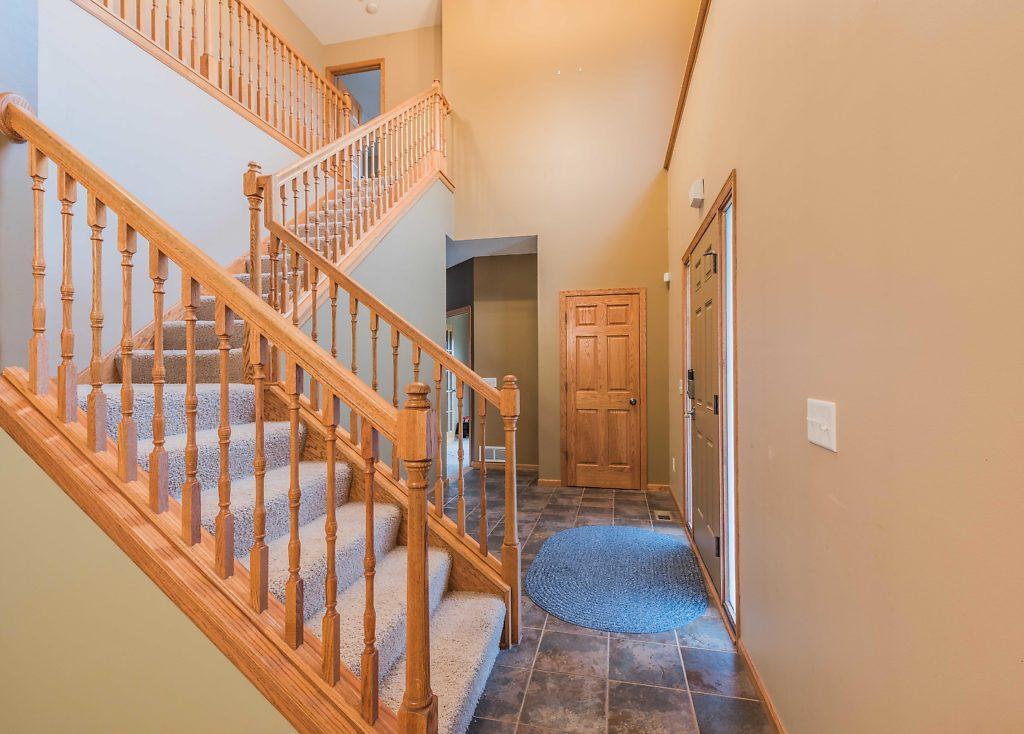 112 Lookout Point Buffalo, MN 55313 - Photo 10 of 37 Gallery Image 10