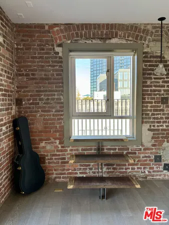 $5,900 | 527 Molino Street, Unit 401, Los Angeles, CA 90013