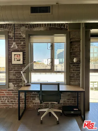 $5,900 | 527 Molino Street, Unit 401, Los Angeles, CA 90013
