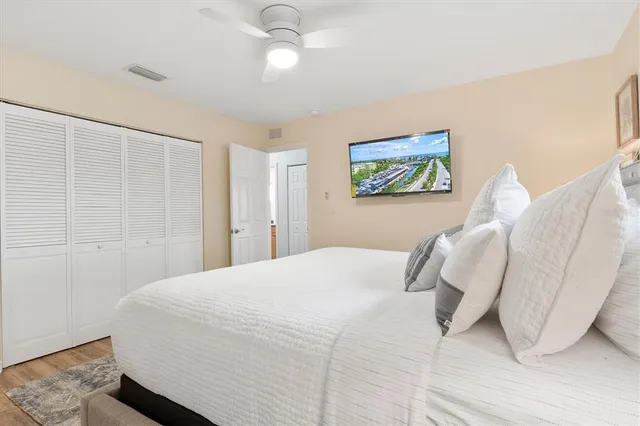 $10,000 | 2729 Sydelle Street, Sarasota, FL 34237