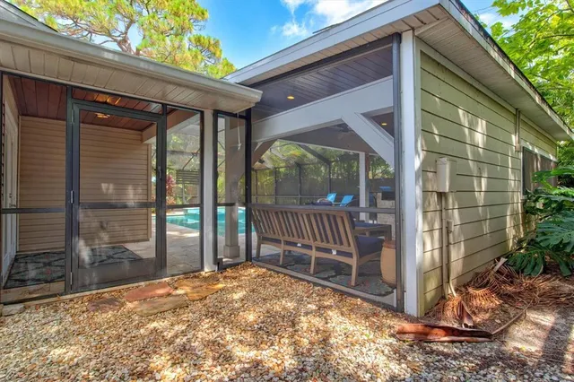 $10,000 | 2729 Sydelle Street, Sarasota, FL 34237