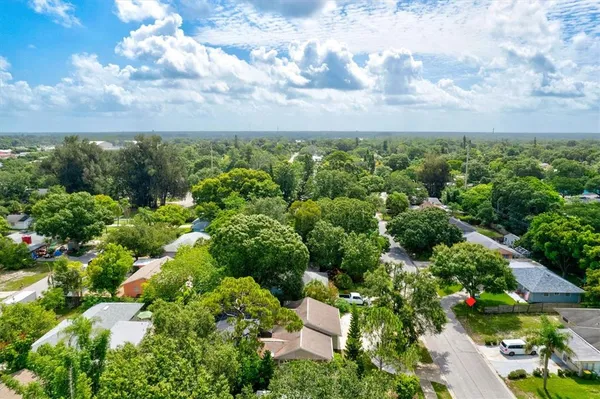 $10,000 | 2729 Sydelle Street, Sarasota, FL 34237