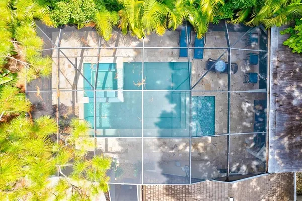 $10,000 | 2729 Sydelle Street, Sarasota, FL 34237