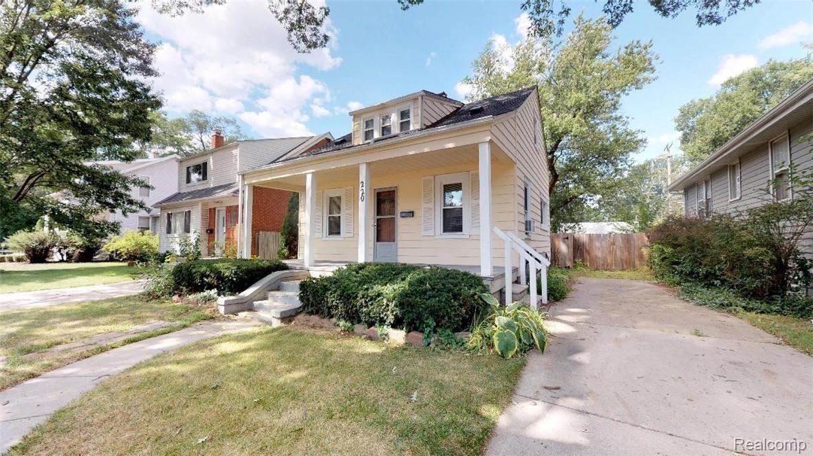 220 West Twelve Mile Road Royal Oak, MI 48073 - Photo 2 of 20 FGhGuTmsfbo - 08.24