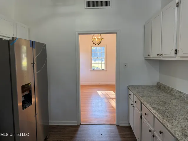 $239,900 | 106 Sgt Prentiss Drive, Natchez, MS 39120