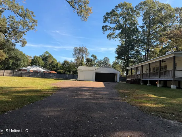 $239,900 | 106 Sgt Prentiss Drive, Natchez, MS 39120