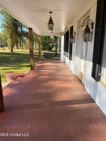 $239,900 | 106 Sgt Prentiss Drive, Natchez, MS 39120