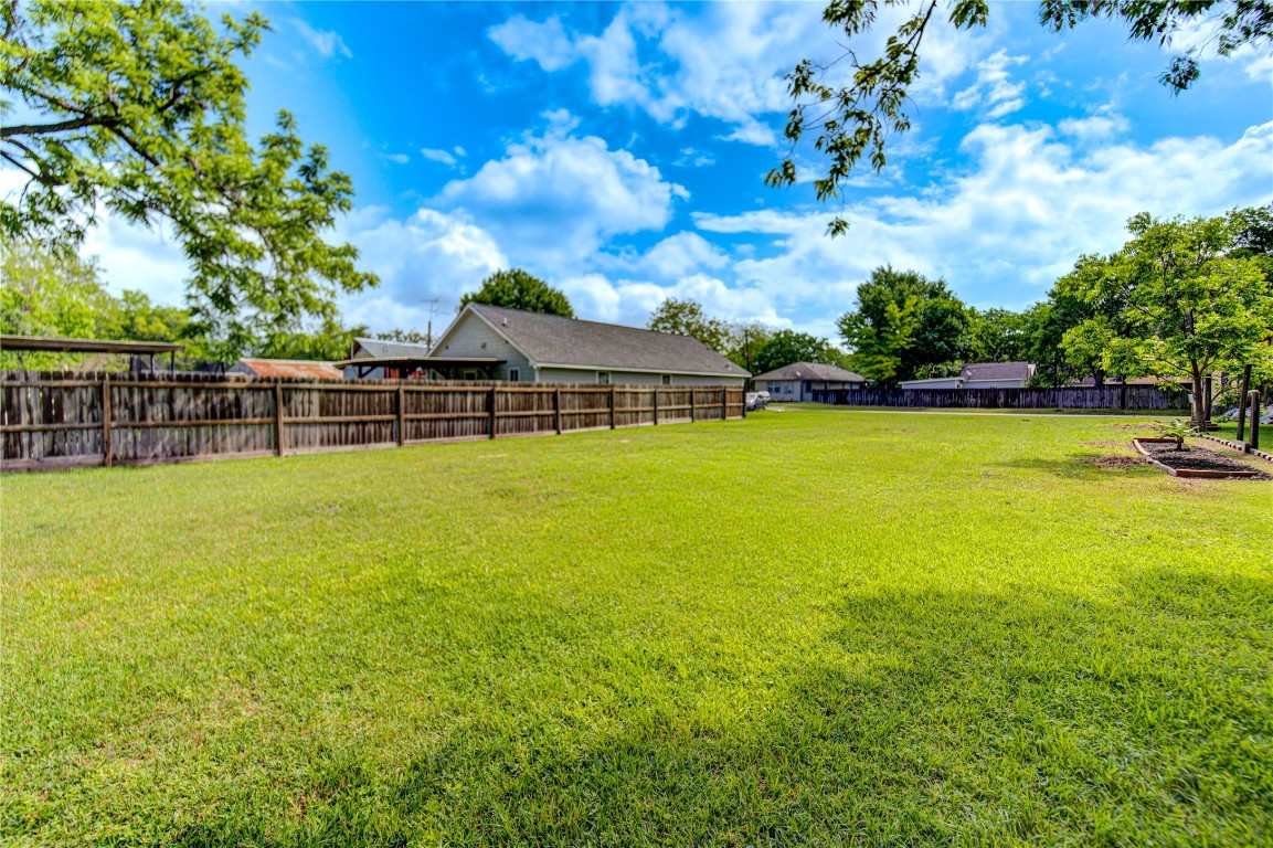 614 Mulcahy Street Rosenberg, TX 77471 - Photo 7 of 36