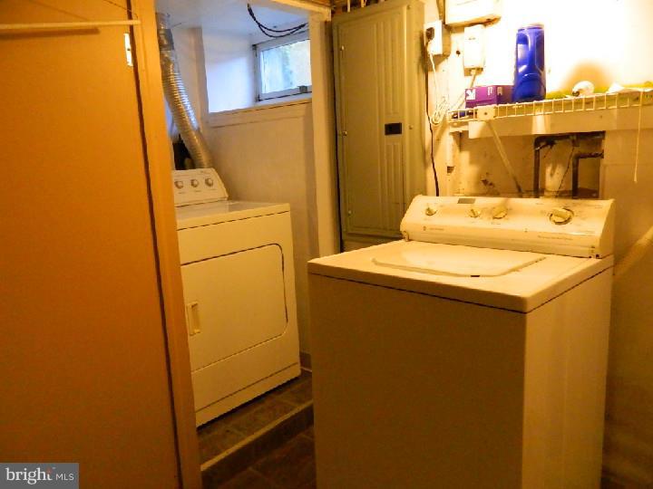 200 Avon Road Springfield, PA 19064 - Photo 20 of 25 Laundry Room